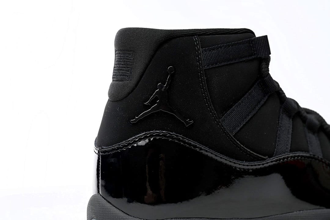 Air Jordan 11 Retro x OFF White Cap and Gown (Colorway 4)