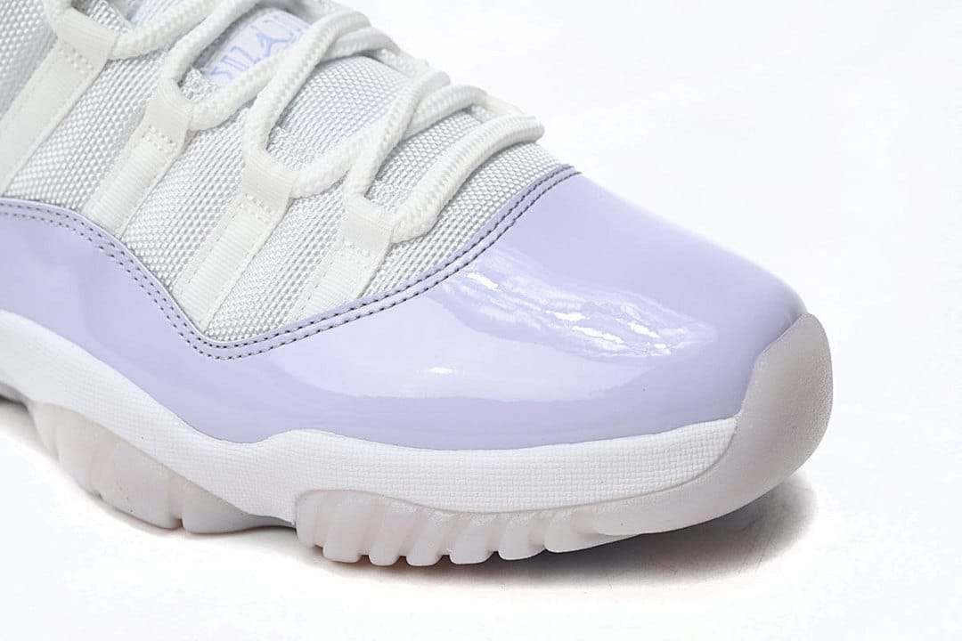 Air Jordan 11 Retro x OFF White Pure Violet