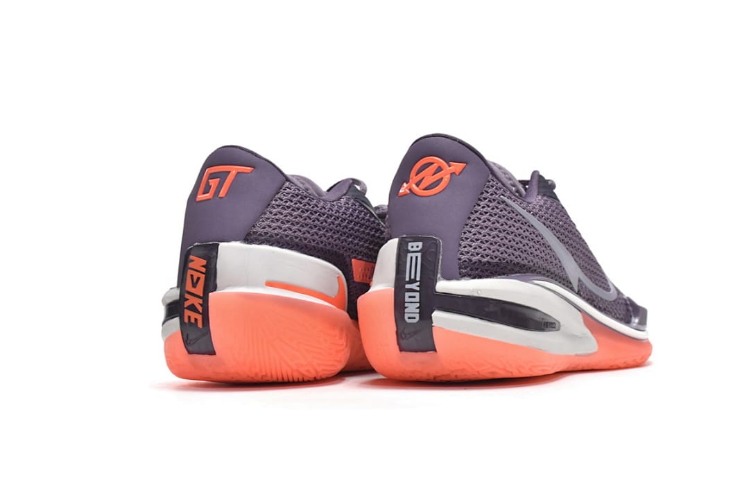 Nike Zoom G.T. (Colorway 2)