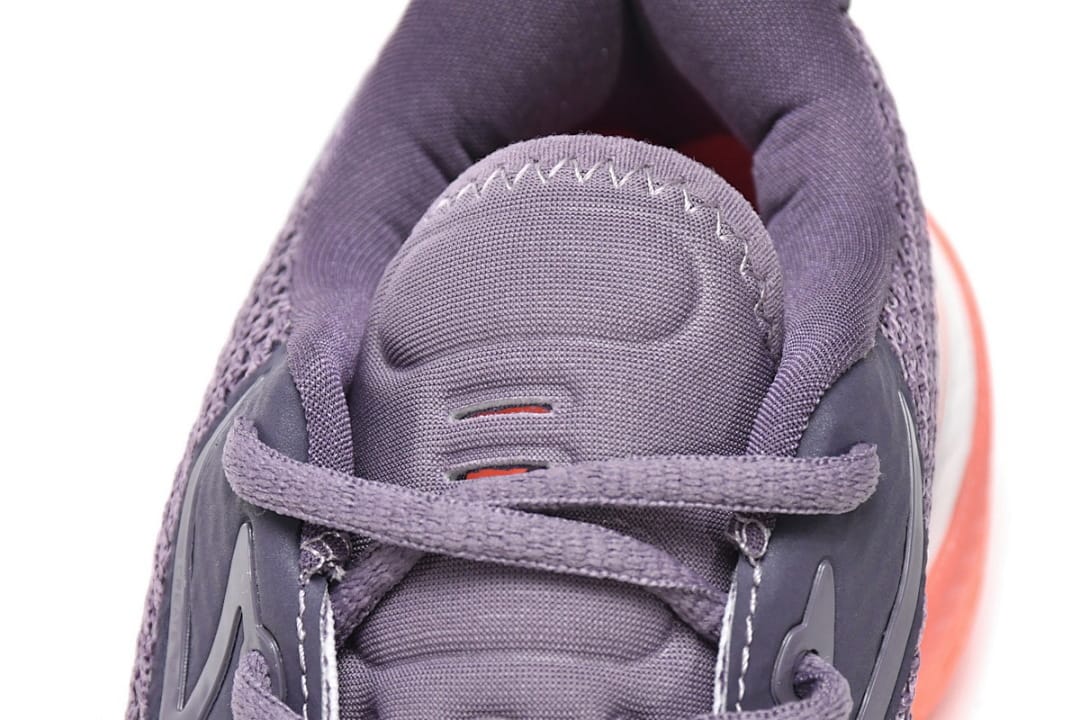 Nike Zoom G.T. (Colorway 2)