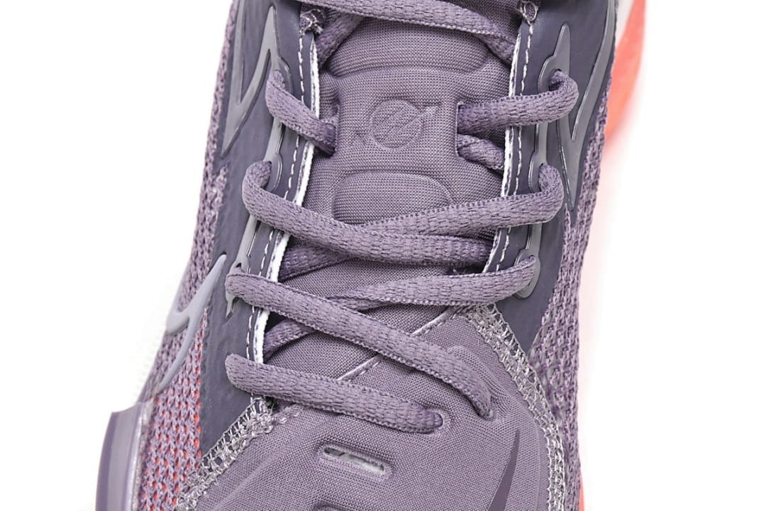 Nike Zoom G.T. (Colorway 2)