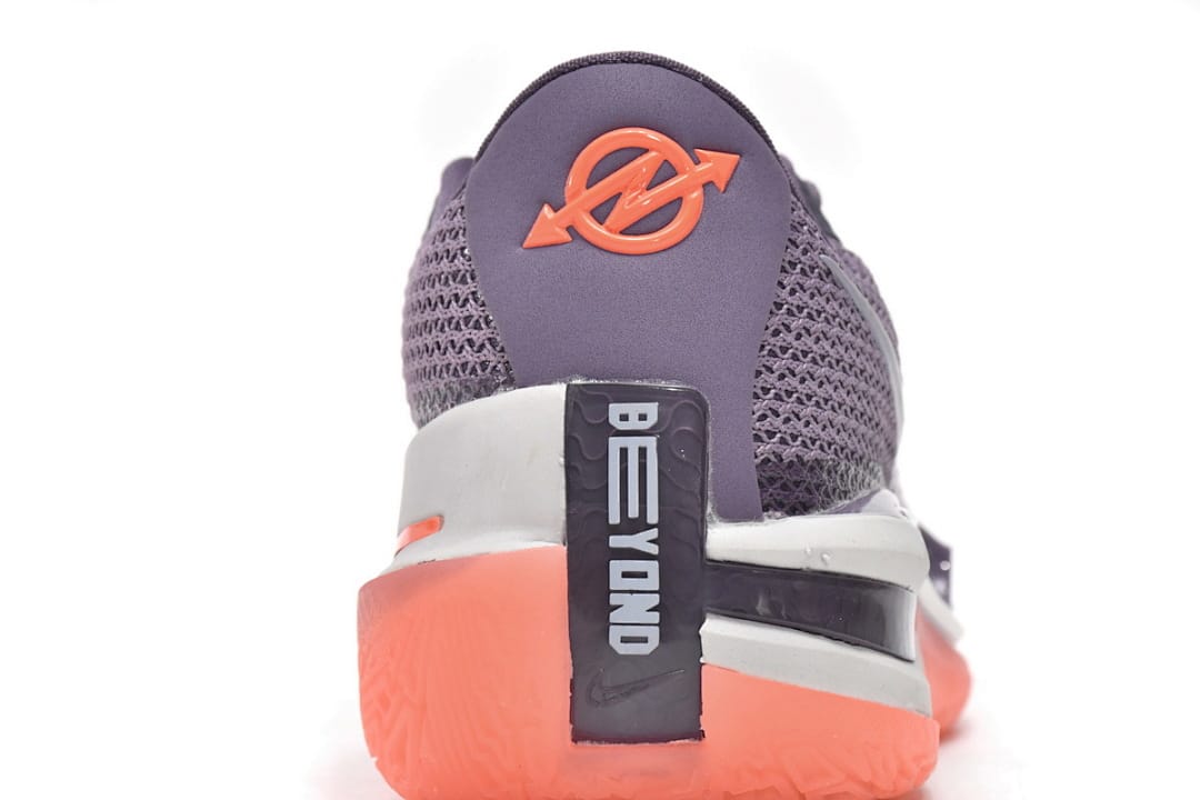 Nike Zoom G.T. (Colorway 2)