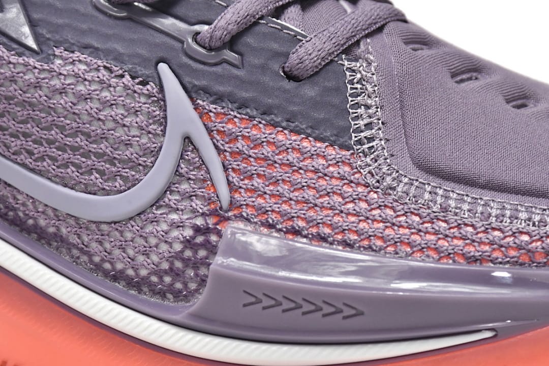 Nike Zoom G.T. (Colorway 2)