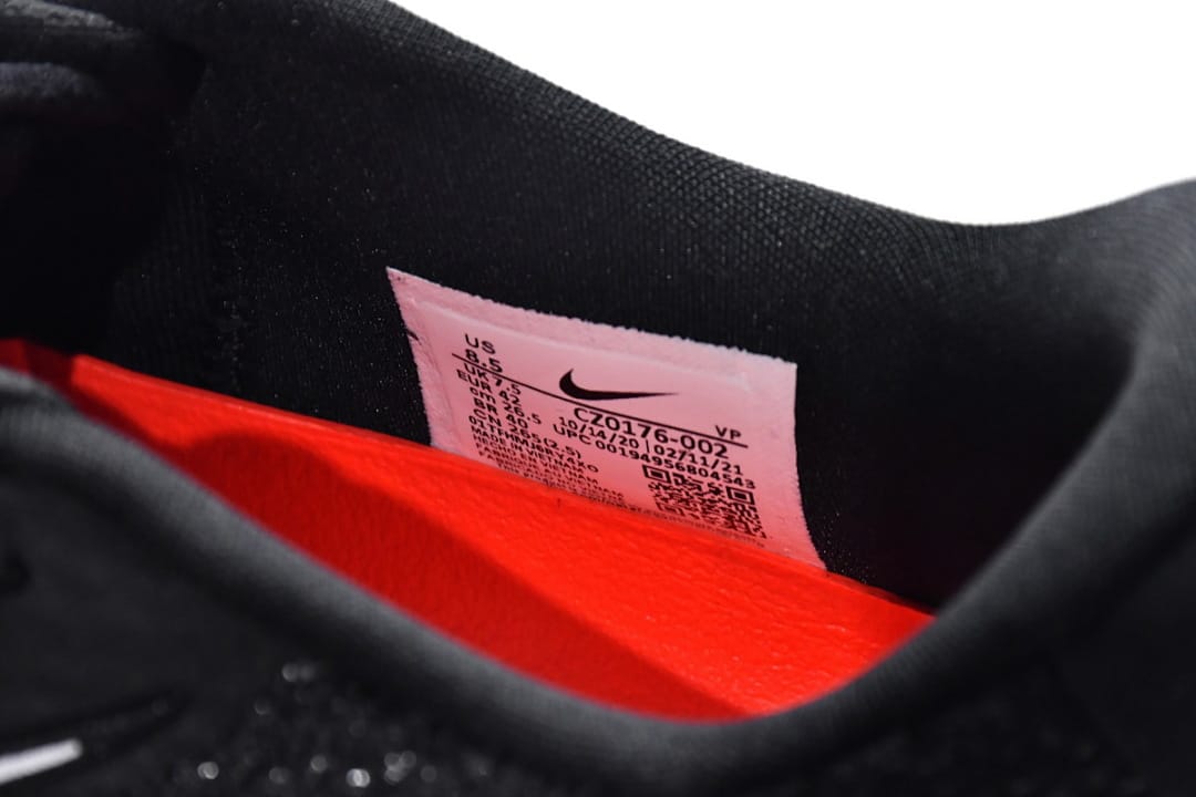 Nike Zoom G.T. Black White