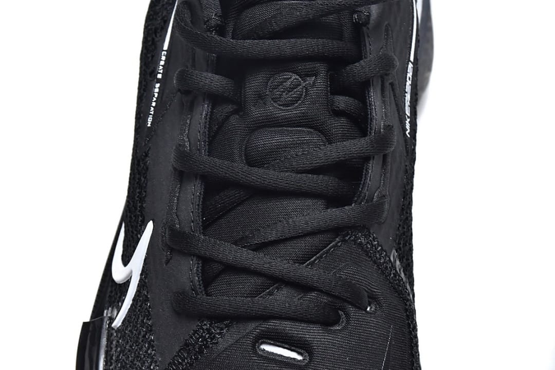 Nike Zoom G.T. Black White