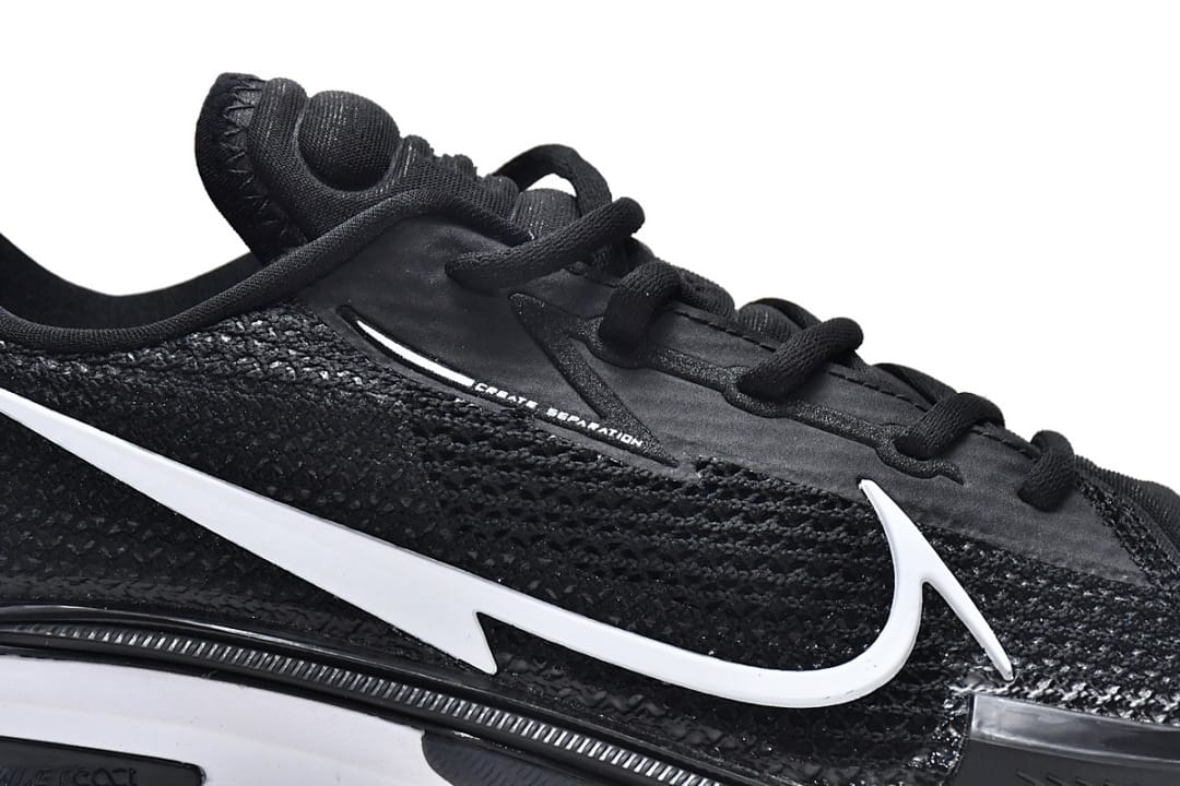 Nike Zoom G.T. Black White