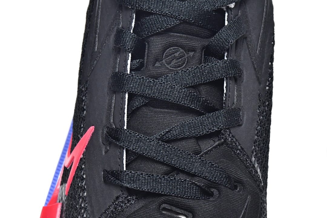 Nike Zoom G.T. Black Red