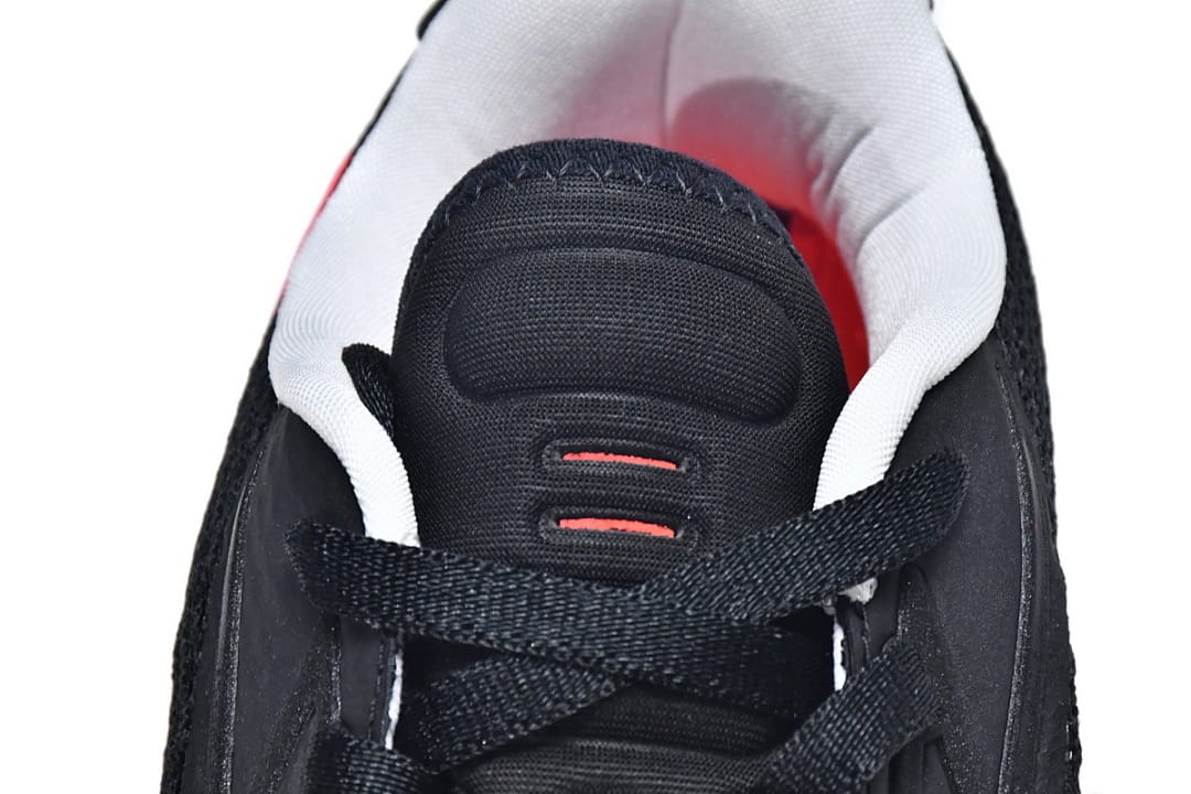 Nike Zoom G.T. Black Red