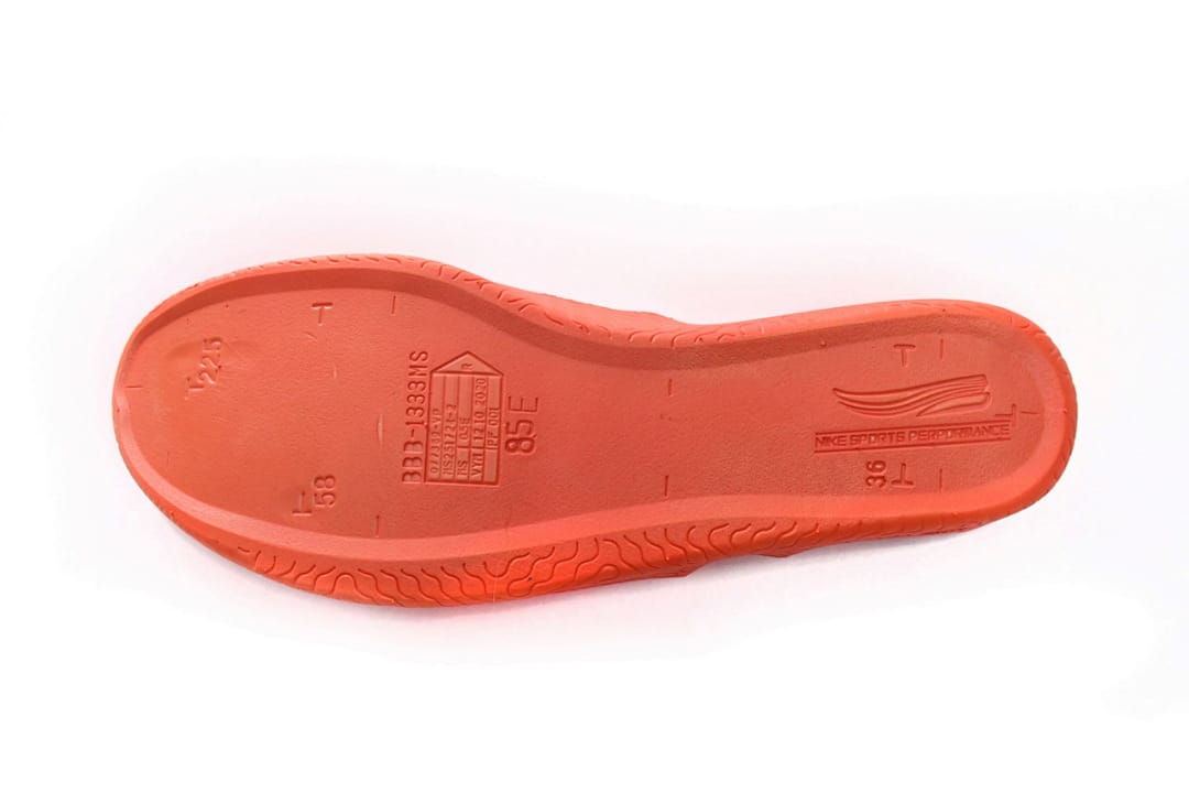 Nike Zoom G.T. Red