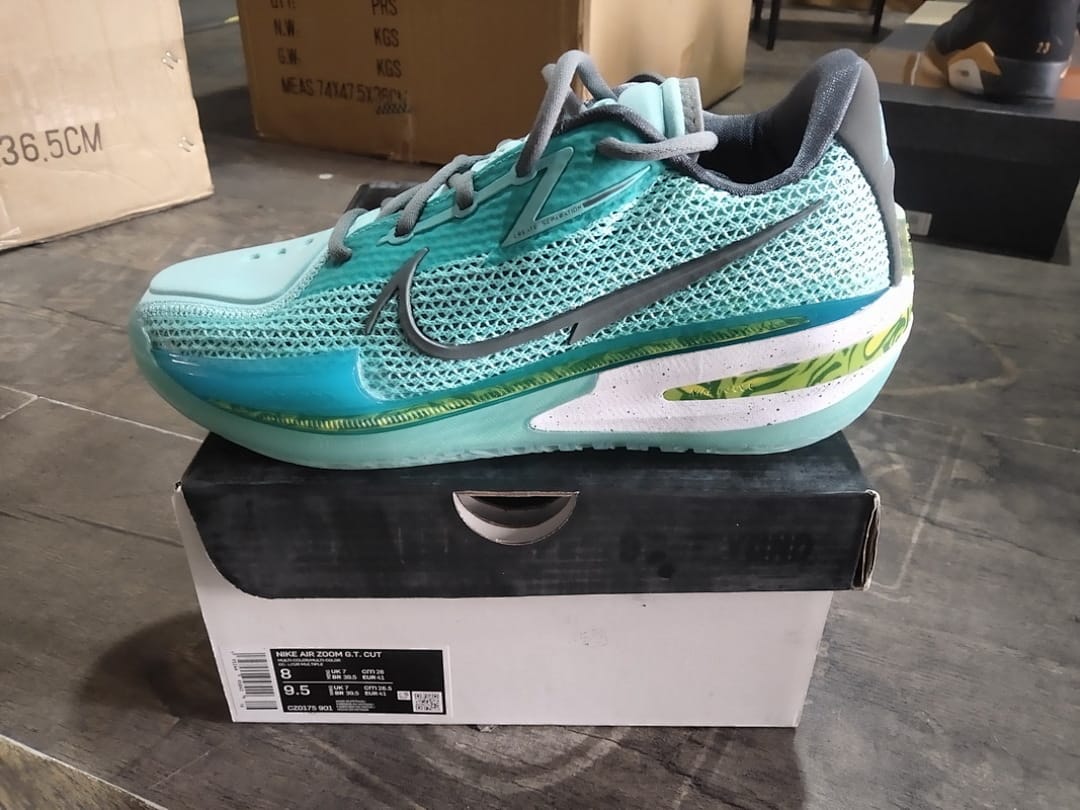 Nike Zoom G.T. Green