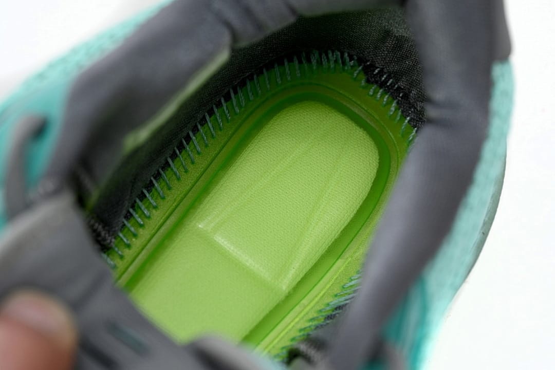 Nike Zoom G.T. Green