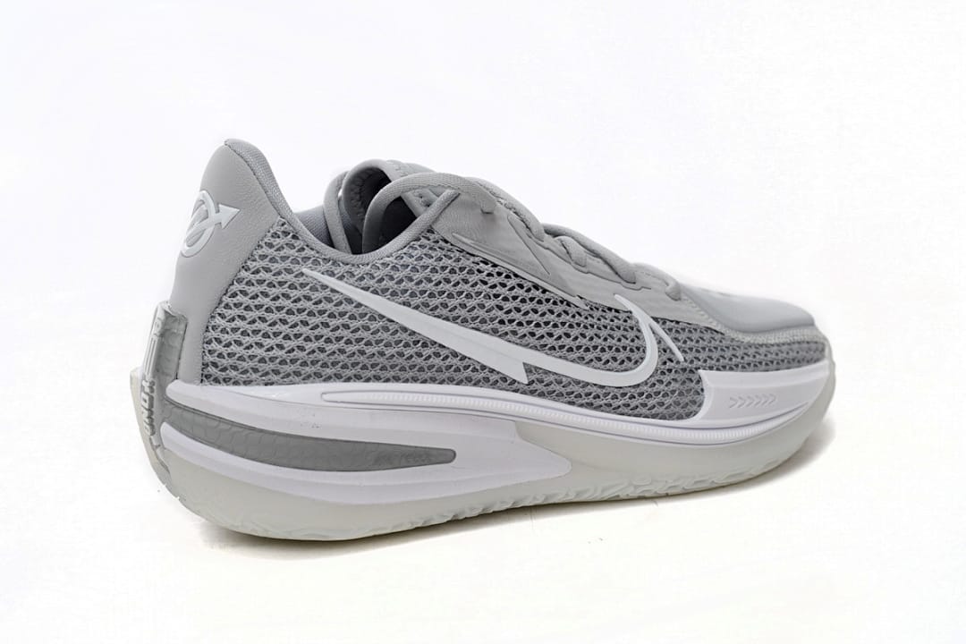 Nike Zoom G.T. Light Grey