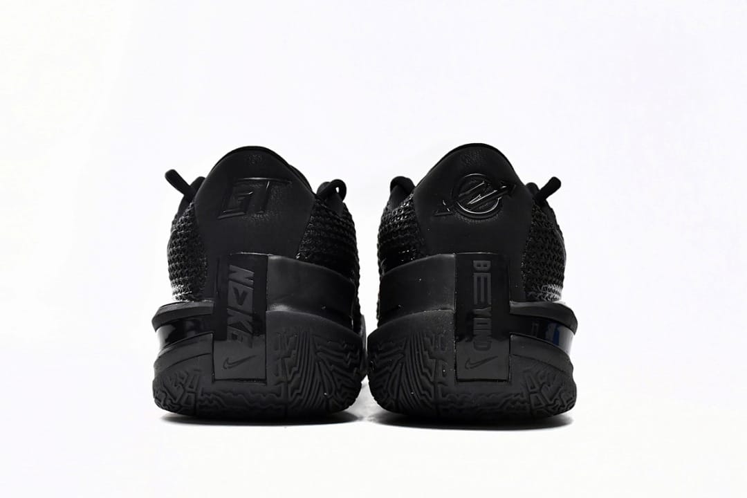 Nike Zoom G.T. All Black