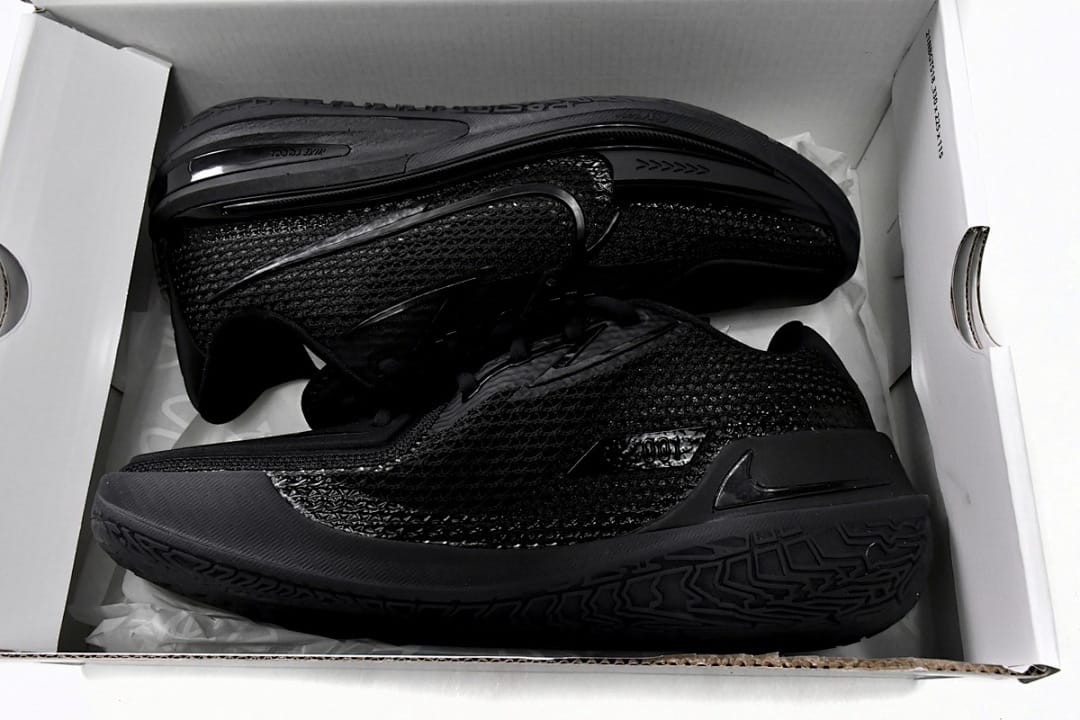 Nike Zoom G.T. All Black