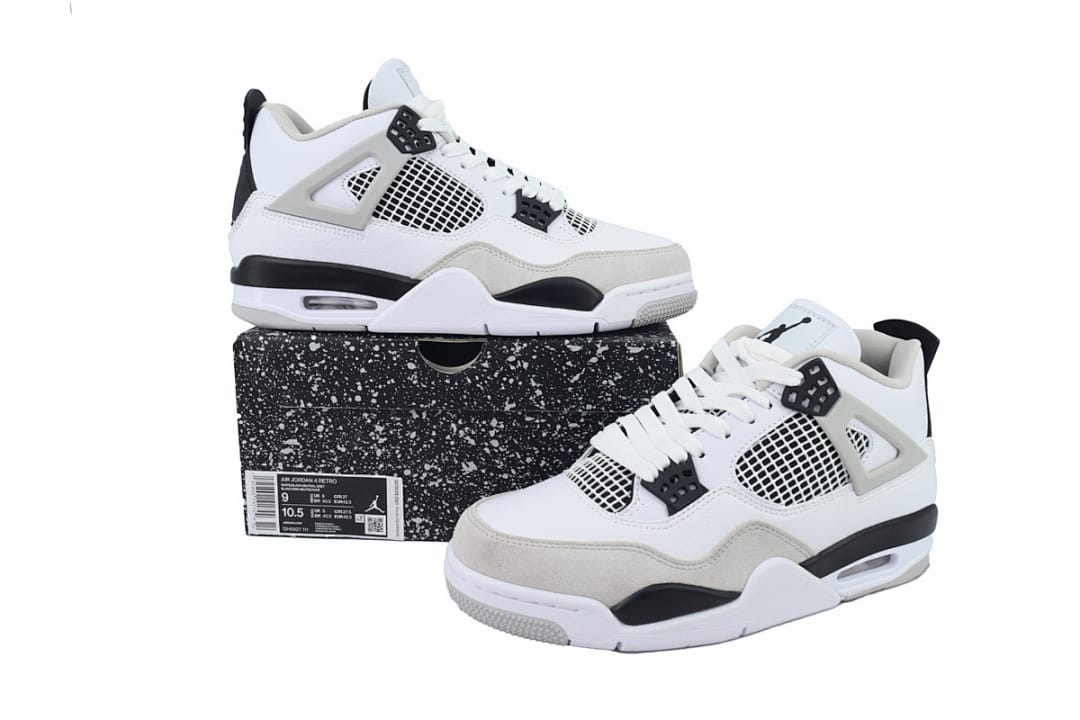 Air Jordan 4 Retro Military Black (Colorway 6)