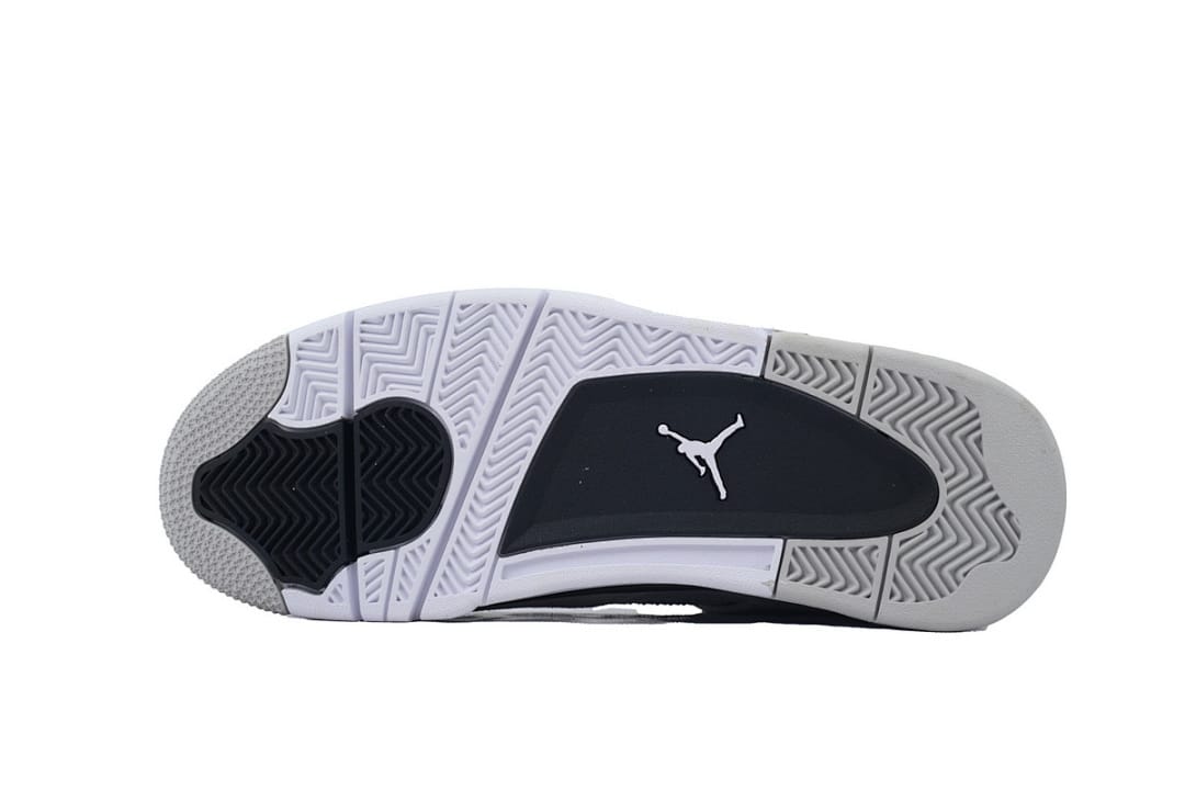 Air Jordan 4 Retro Military Black (Colorway 6)