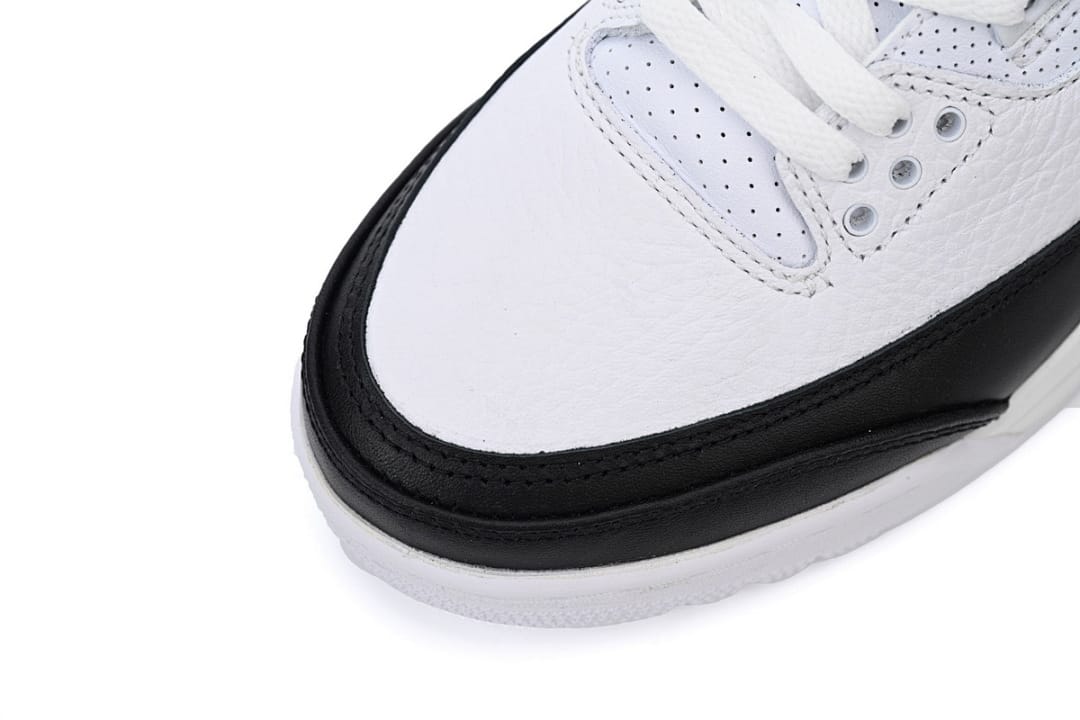 Air Jordan 3 OG White