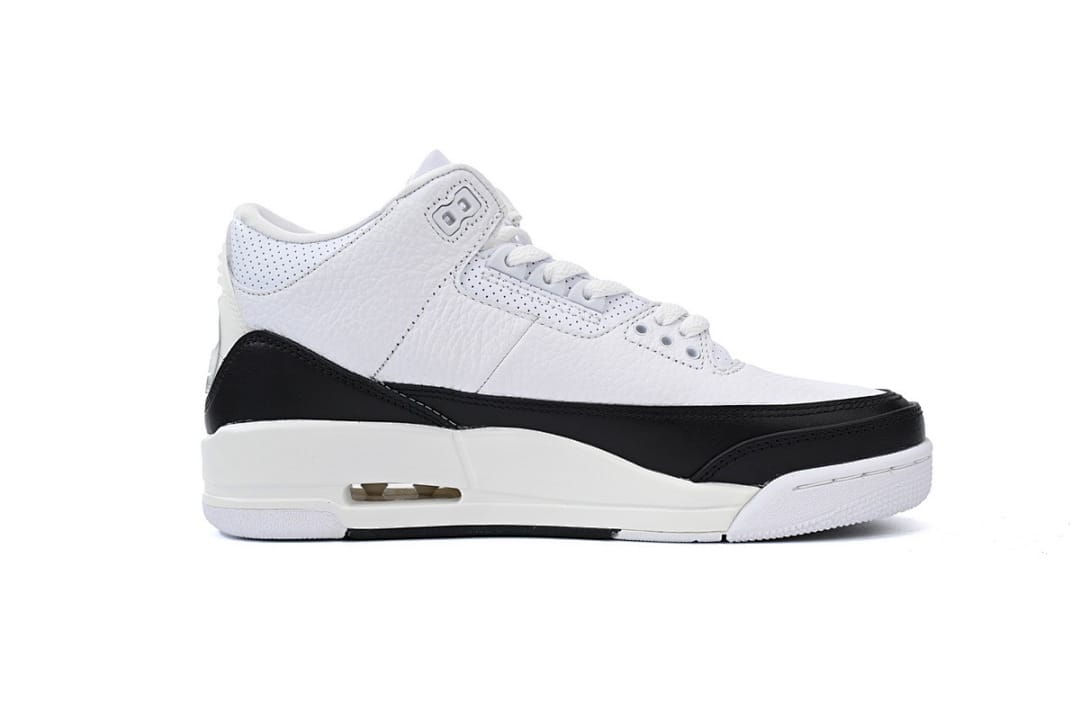 Air Jordan 3 OG White