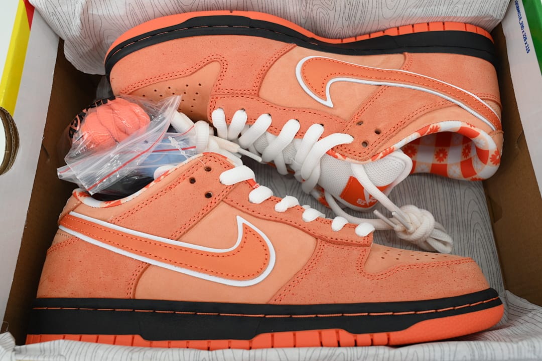 Nike Dunk Low SB OG Edition Orange Lobster