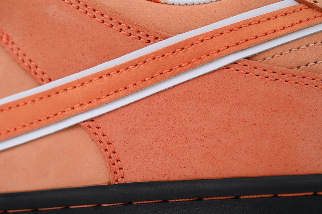 Nike Dunk Low SB OG Edition Orange Lobster