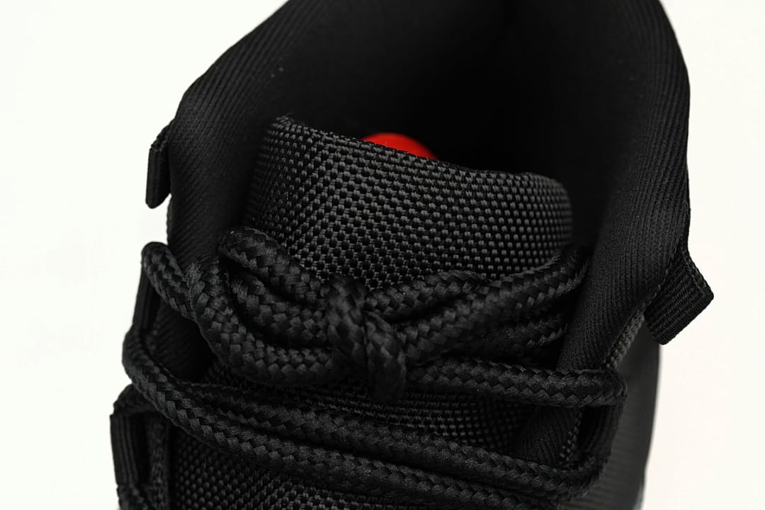 Air Jordan 11 Retro x OG Edition Bred 2019