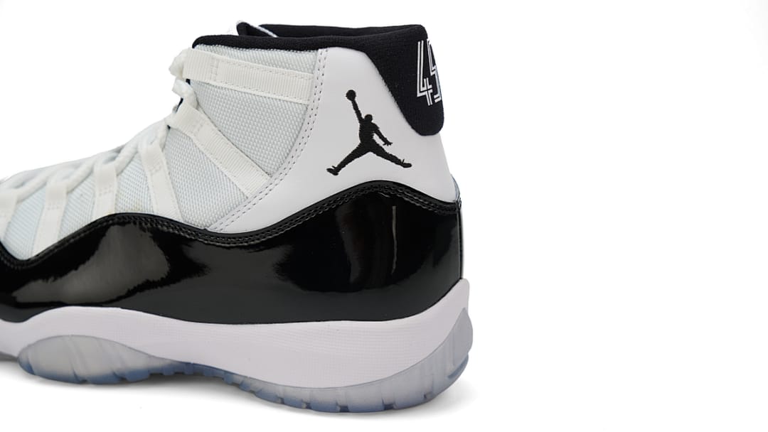 Air Jordan 11 Retro x OG Edition Concord