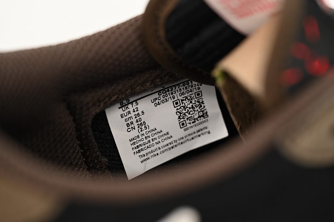 Air Jordan 1 Low OG SP-T (Colorway 4)