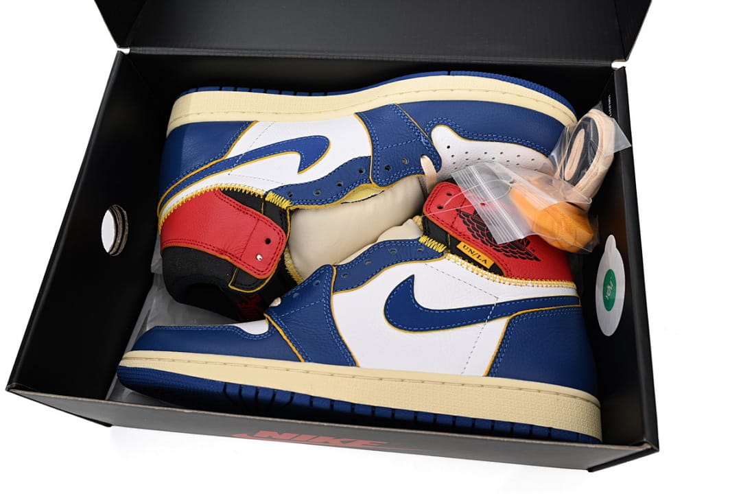 Air Jordan 1 Retro High OG Blue Toe (Colorway 5)