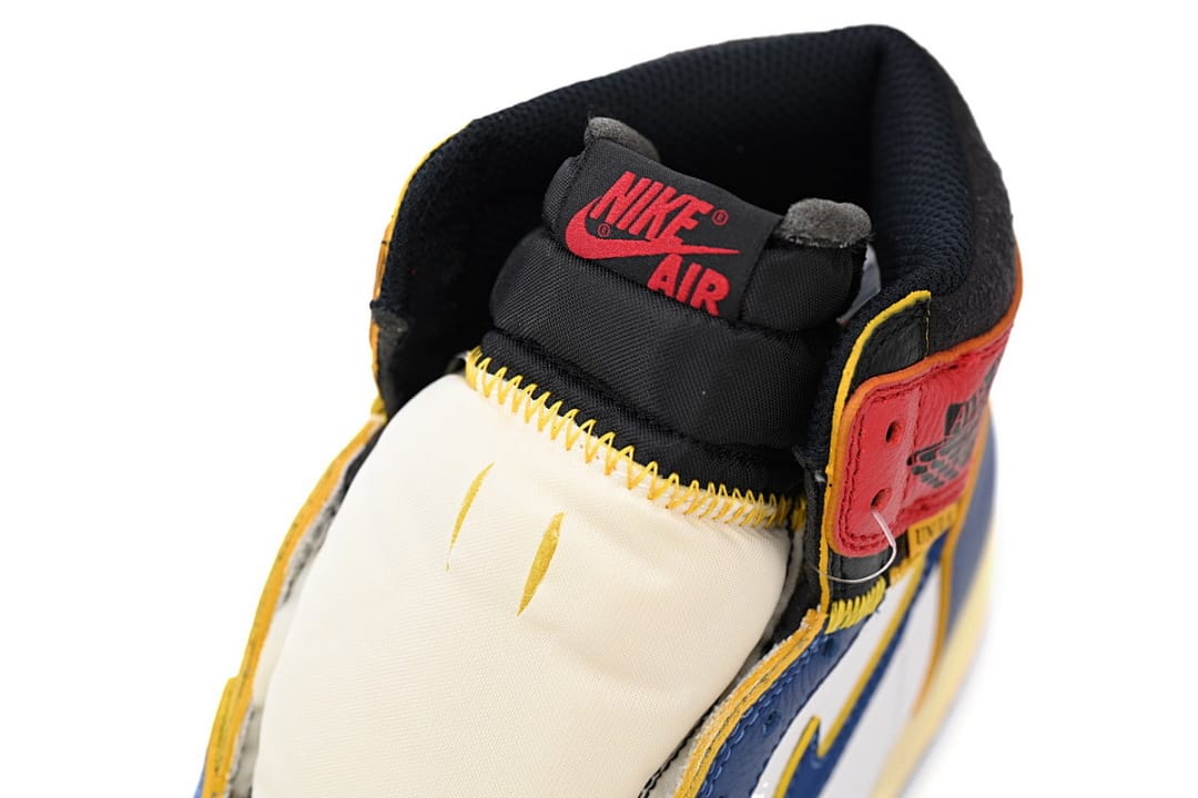 Air Jordan 1 Retro High OG Blue Toe (Colorway 5)