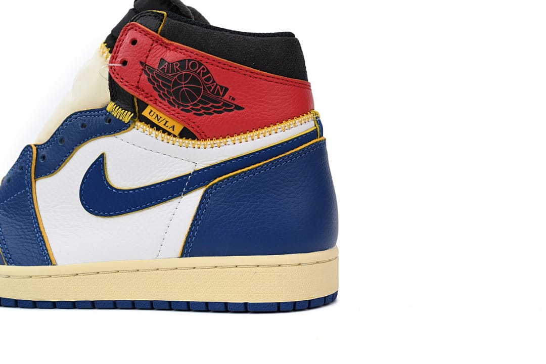 Air Jordan 1 Retro High OG Blue Toe (Colorway 5)