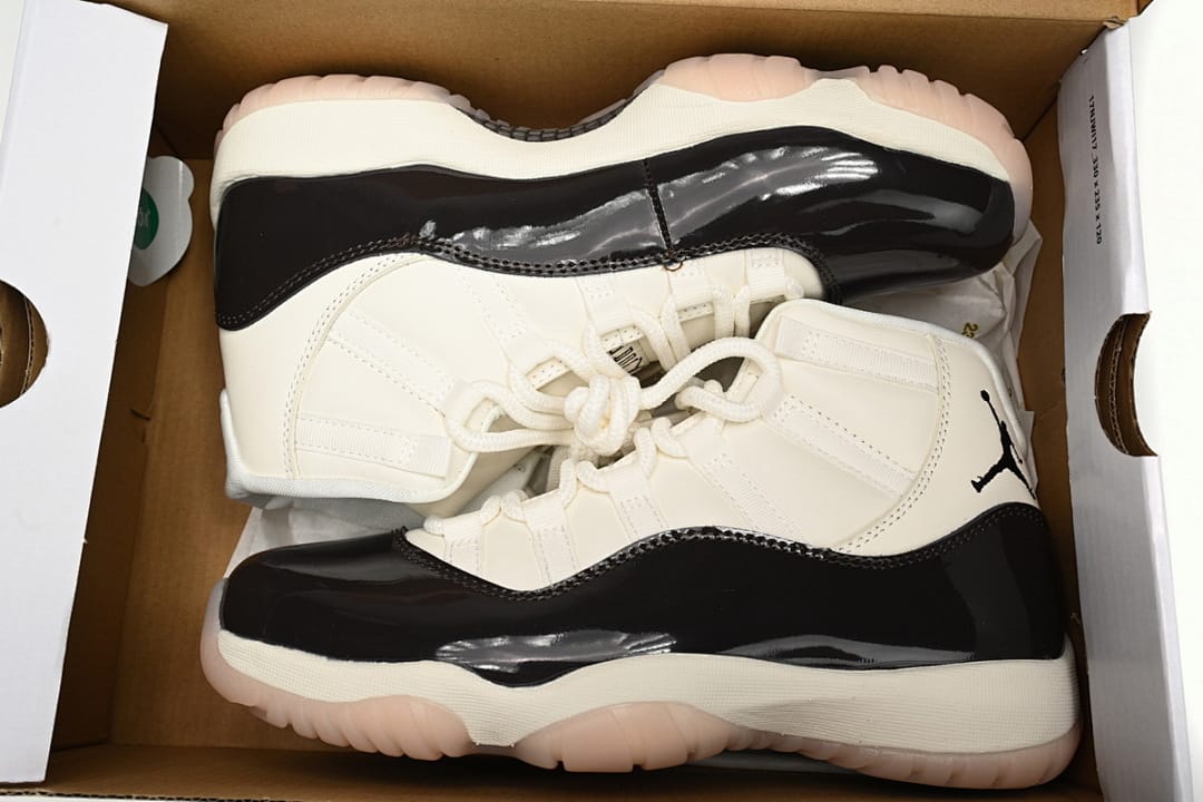 Air Jordan 11 Retro x XH Edition Concord (Colorway 3)