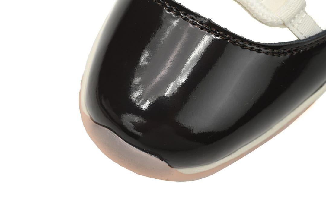 Air Jordan 11 Retro x XH Edition Concord (Colorway 3)