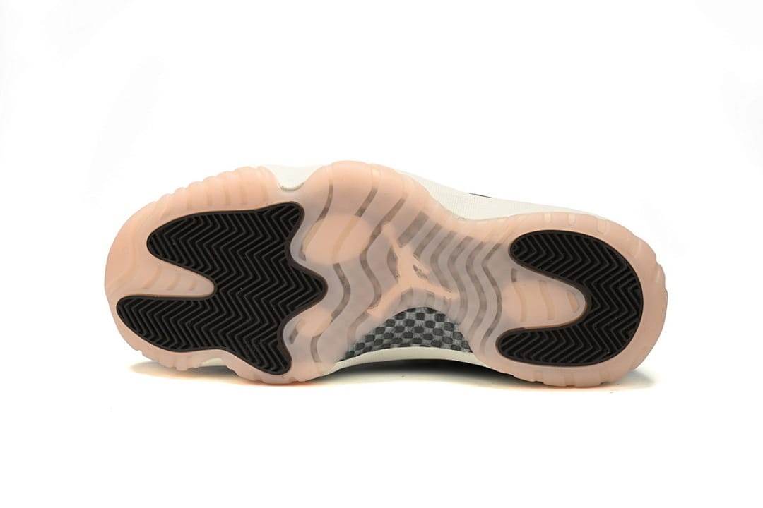 Air Jordan 11 Retro x XH Edition Concord (Colorway 3)