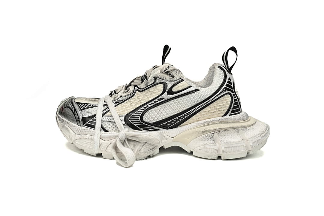 Balenciaga 10th Gen Distressed White, red