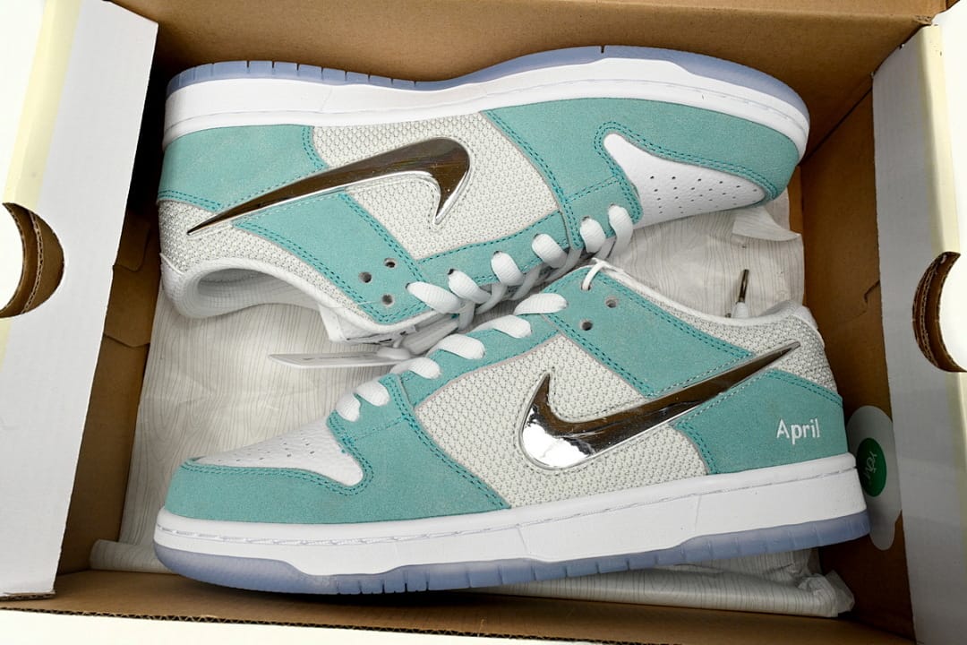 Nike Dunk Low SB SE SX Edition (Colorway 3)