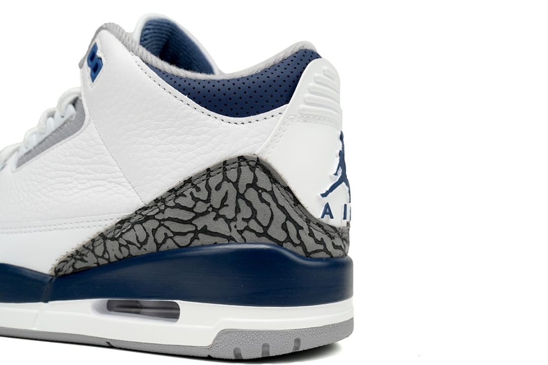 Air Jordan 3 OG White Navy Cement