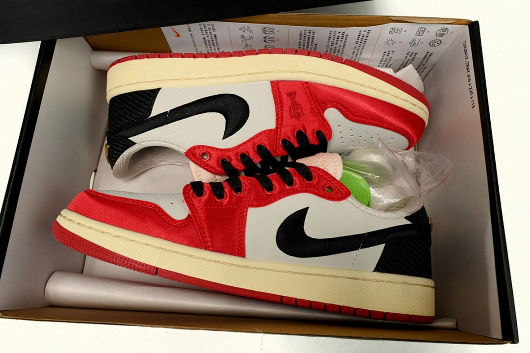 Air Jordan 1 Low Bulls Chicago