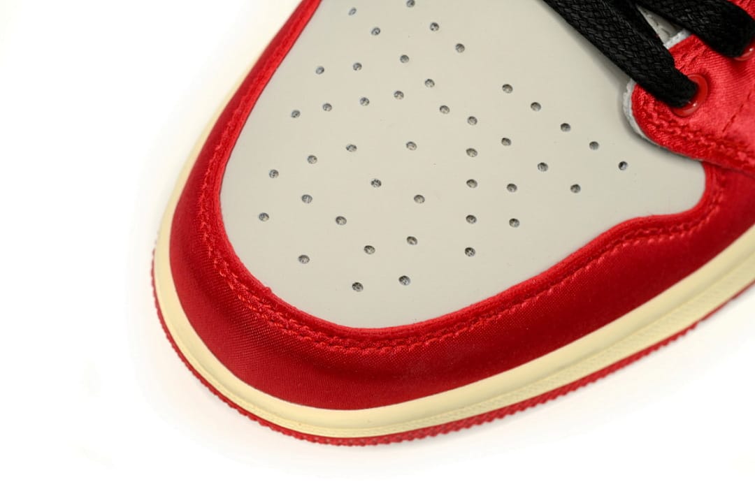Air Jordan 1 Low Bulls Chicago