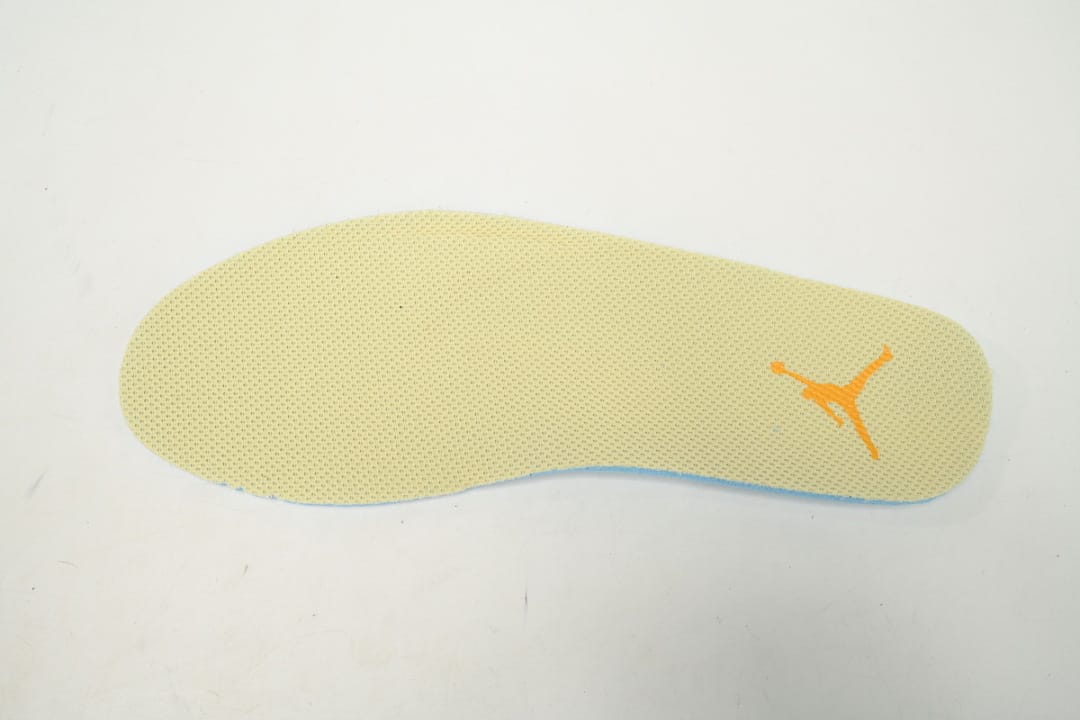 Air Jordan 1 Low "Team Gold"