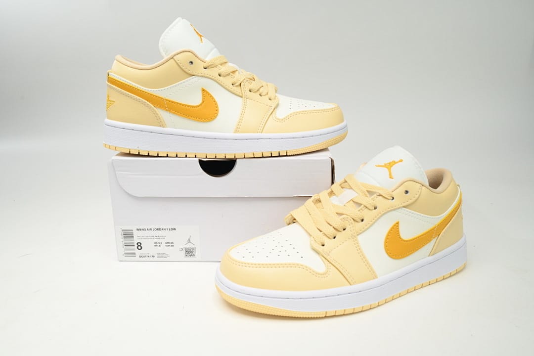 Air Jordan 1 Low "Team Gold"