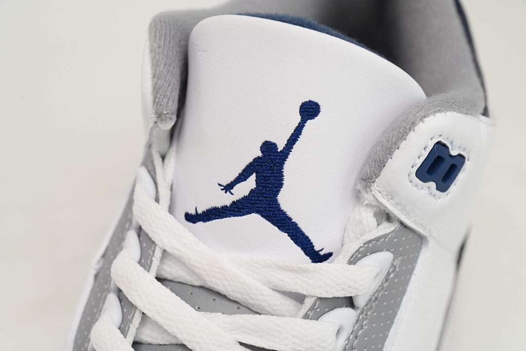 Air Jordan 3 Retro White Navy Cement