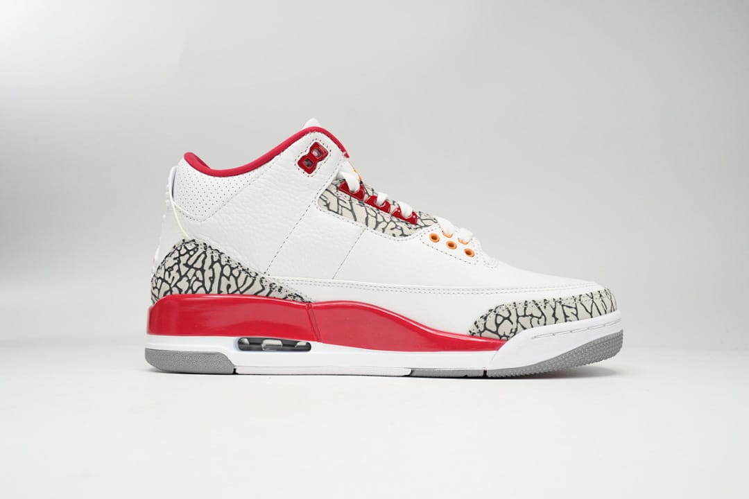 Air Jordan 3 Retro Burgundy