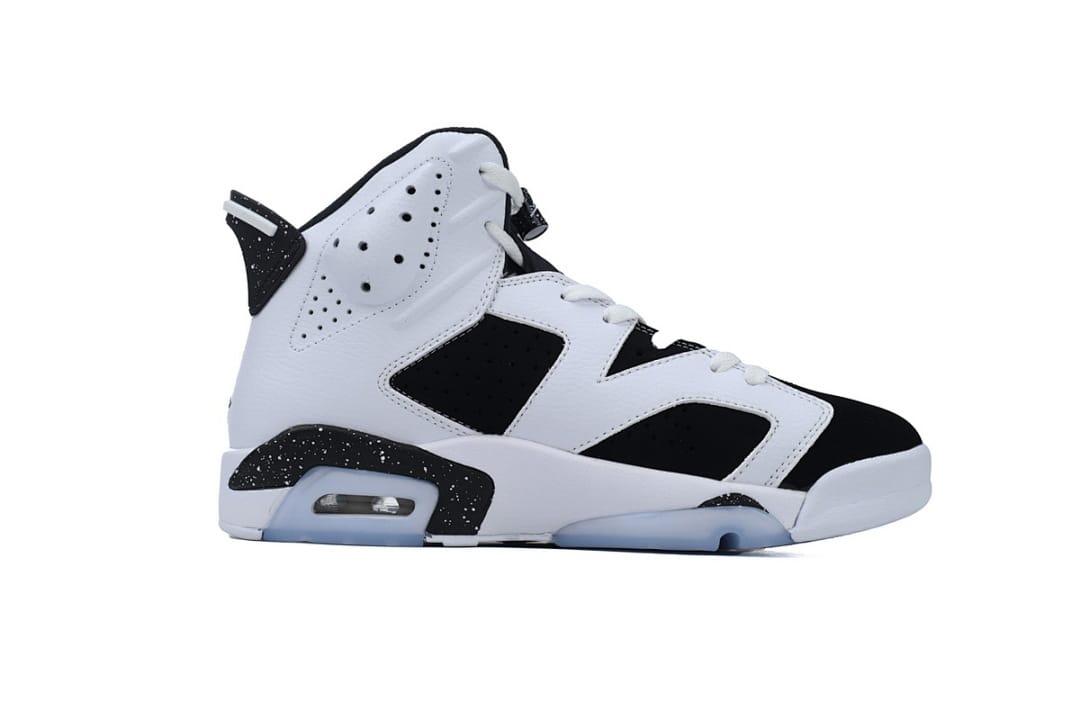 Air Jordan 6 Essential Oreo