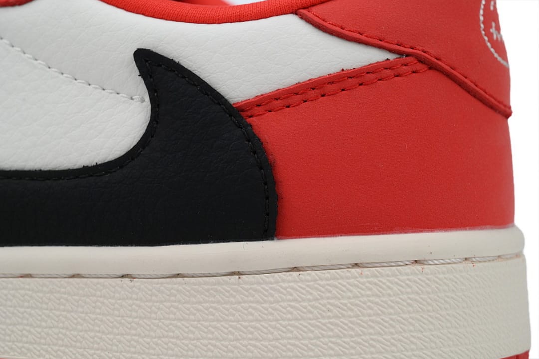 Air Jordan 1 Low Red