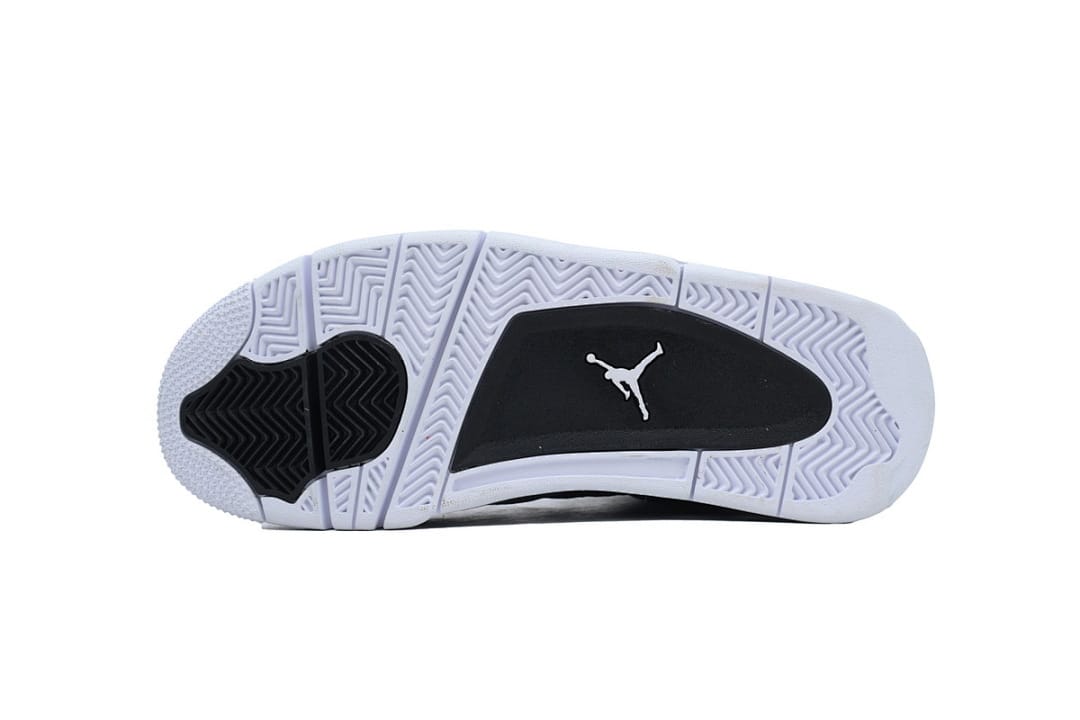 Air Jordan 4 Retro Fear (Colorway 5)