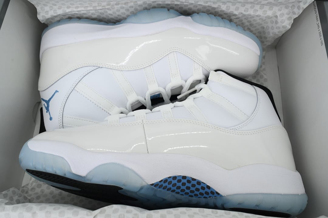 Air Jordan 11 Retro x XH Edition Columbia / Legend Blue