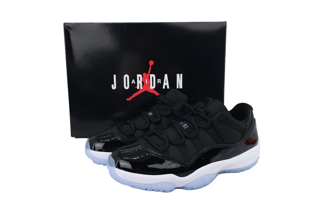 Air Jordan 11 Retro Low x OFF White White/Midnight Navy (Colorway 2)