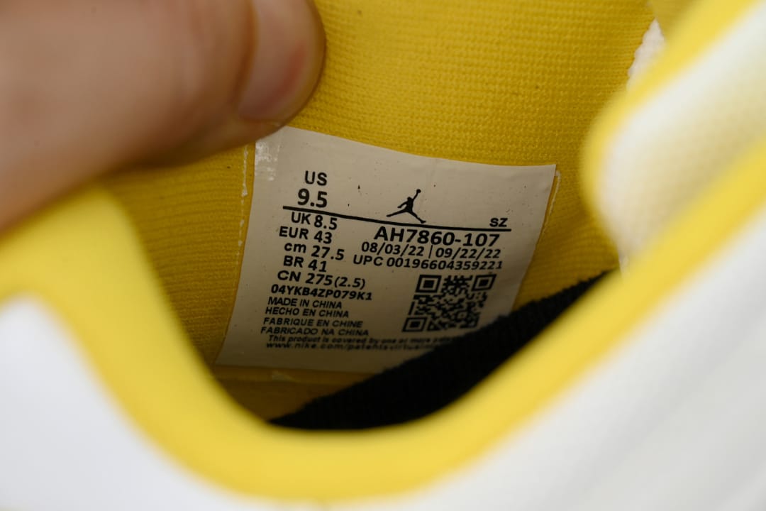 Air Jordan 11 Retro Low x OFF White Low WMNS “Yellow Snakeskin