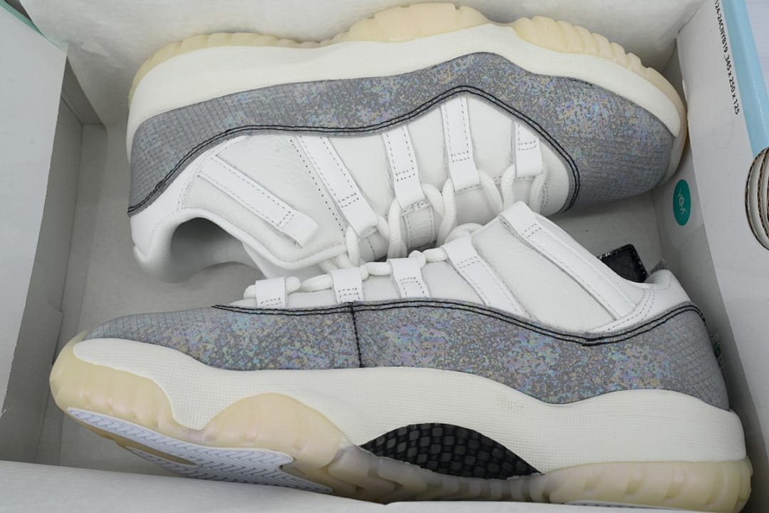 Air Jordan 11 Retro Low x OFF White Snakeskin (Colorway 2)