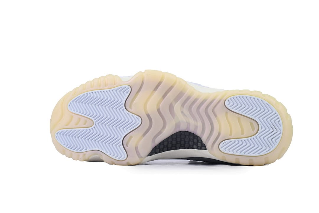 Air Jordan 11 Retro Low x OFF White Snakeskin (Colorway 2)
